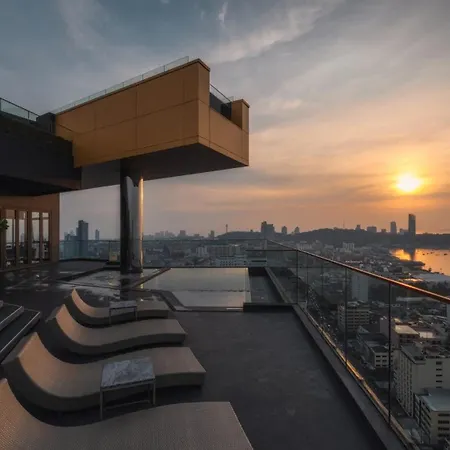 Edge Central Pattaya By Thida מראה חיצוני תמונה