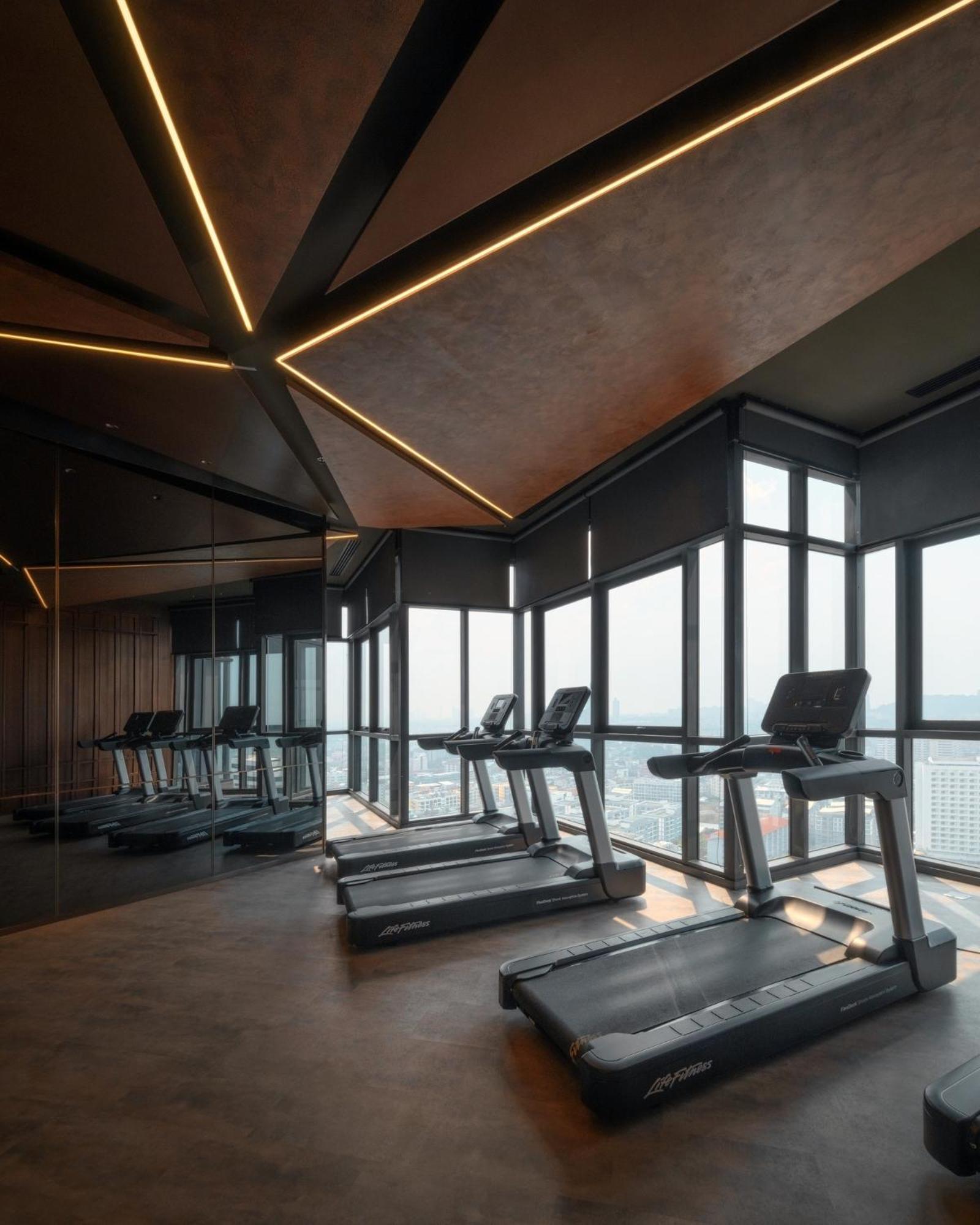 Apartment Edge By Thida Pattaya