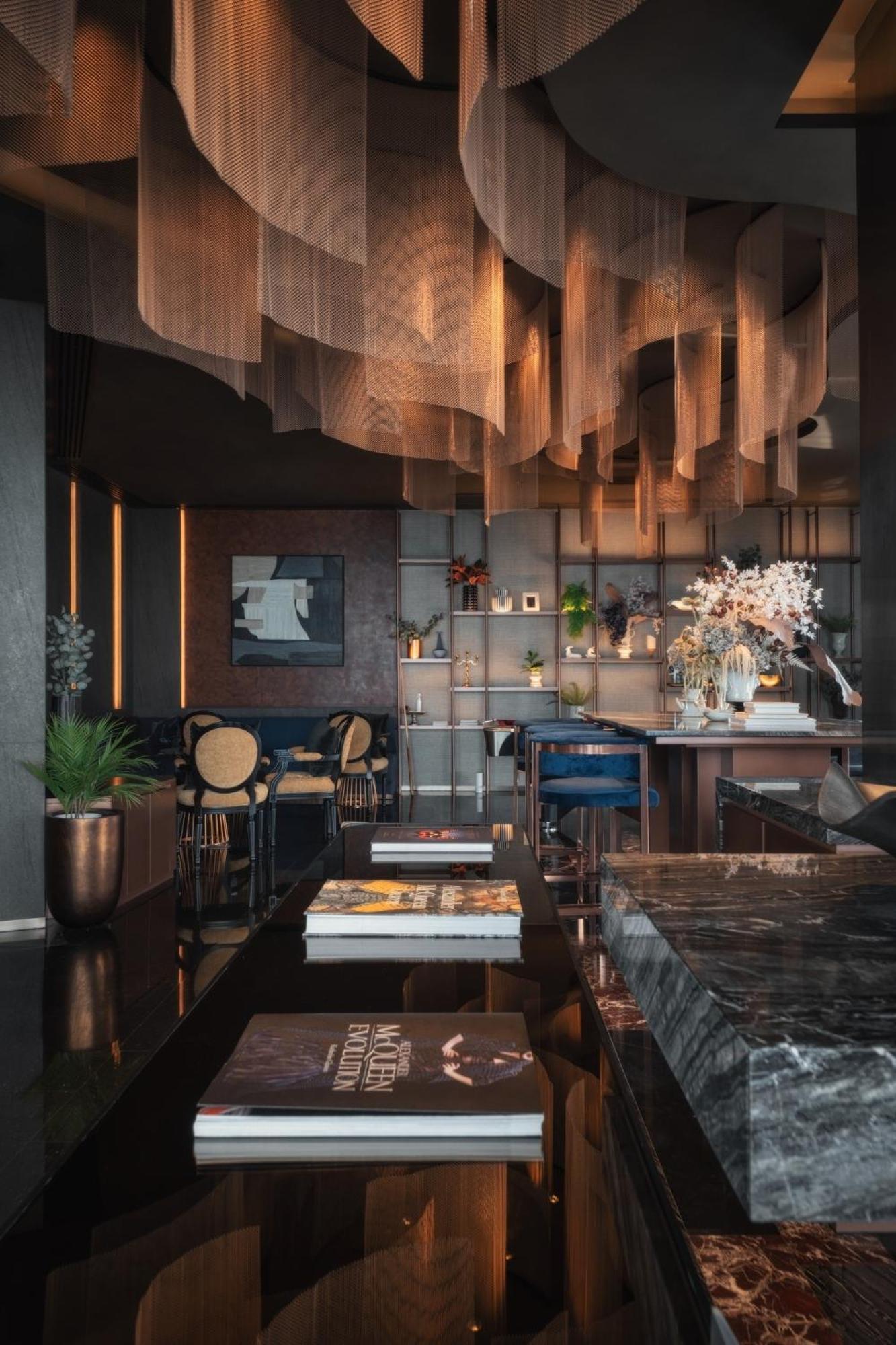 Apartment Edge By Thida
