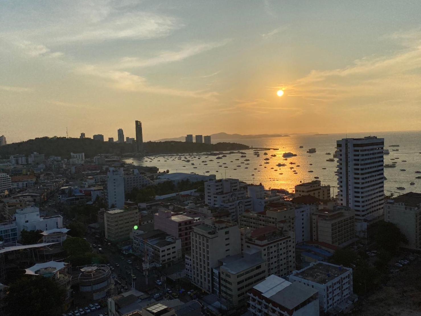 Edge By Thida Apartment *